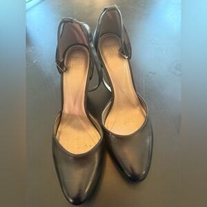 Audrey Brooke Black Slingback Heels – Size 8M